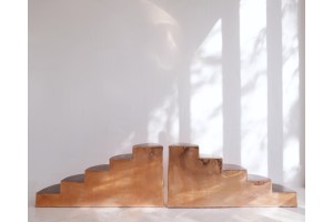 <a href="https://www.galeriegosserez.com/artistes/loellmann-valentin.html">Valentin Loellmann </a> - Copper - Steps sculpture